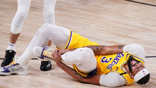 Anthony Davis de los Lakers estaba desequilibrado, pero su actuación fue alentadora con una lesión en la pantorrilla