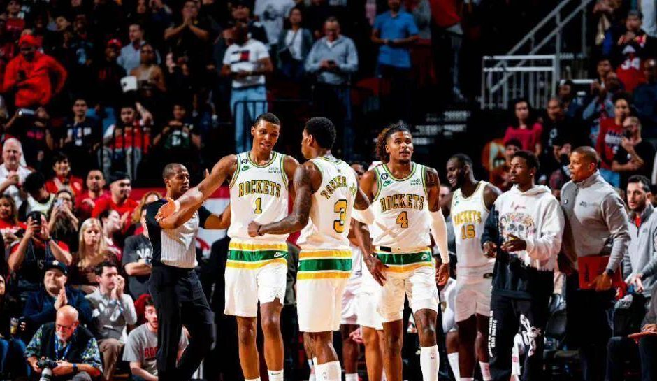 ¡Los Rockets, Celtics y Raptors están planeando un trato a tres bandas!